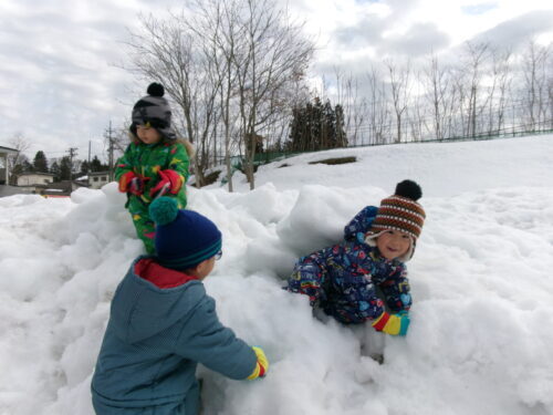 赤組さんの外遊び